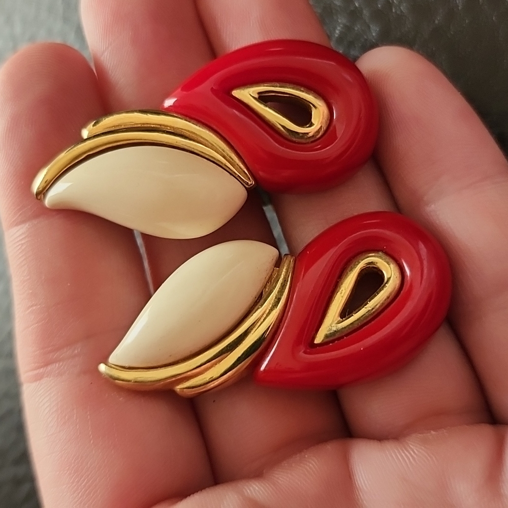 VTG Verducci clip on earrings